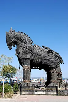 Homer Prints: Trojan Horse Canakkale harbour