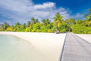 Images Dated 15th December 2018: Tropical vacation destination, Maldives. Jetty pier for paradise island