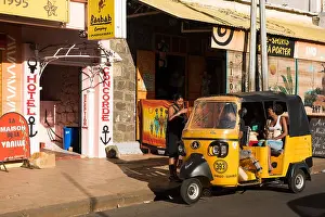 Madagascar Prints: Tuk-tuk, Street scene, Antsiranana, Diego Suarez, Madagascar