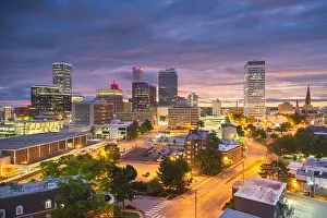 Tulsa, Oklahoma, USA downtown city skyline at twilight