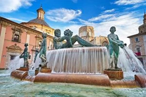 Images Dated 8th October 2016: Turia fountain, Plaza de la Virgen, Valencia, Spain