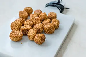 Ramadan Prints: Turkish Salty Bakery Bagel Balls Kahke Simit with Sesame Seeds / Salted Snacks