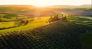 Tuscany, farmhouse and landscape on the hills of Val d'Orcia - Italy. High quality photo