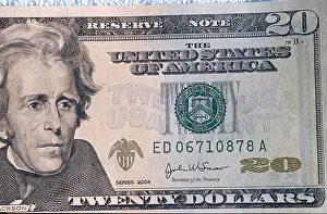 Twenty Prints: U S twenty dollar bill The 20 note has many new anti counterfeit measures 