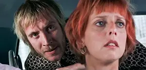 Film Still Prints: UK. Rhys Ifans and Emma Chambers in the (C)Universal Pictures film : Notting Hill (1999)
