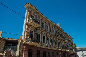 Odessa Prints: Ukraine, Odessa, House with one wall