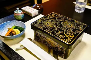 Roast Prints: Unaju(delicious broiled eel served over rice in a lacquered box)