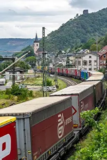 Rails Prints: Upper Middle Rhine Valley, railway line on the right bank of the Rhine