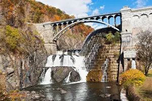 Reflecting Prints: USA, New York State, Croton on Hudson, Dam and bridge