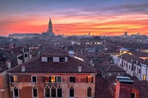 Images Dated 22nd January 2022: Venice, Italy rooftop skyline and historic landmarks at dusk