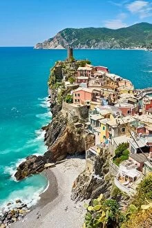 Images Dated 16th May 2016: Vernazza, Cinque Terre, Liguria, Italy