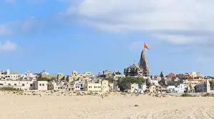 Gujarat Prints: View of Dwarkadhish Temple and Cityscape of Dwarka, Gujarat, India