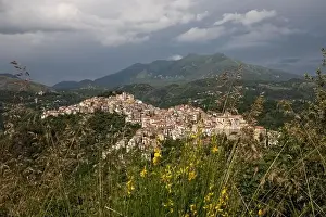 Lombard Prints: View of the white town of Rivello