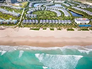 Vin Pearl Prints: Vin Pearl five-star resort resort in Cam Ranh district