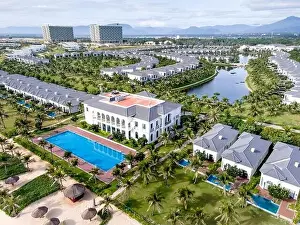 Vin Pearl Prints: Vin Pearl five-star resort resort in Cam Ranh district