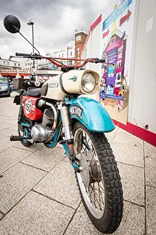 Facing Prints: Vintage East German bike, made by OMZ