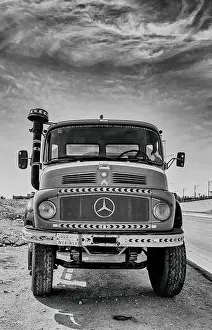 Trucks Prints: Vintage Mercedes-Benz -HDR-front view
