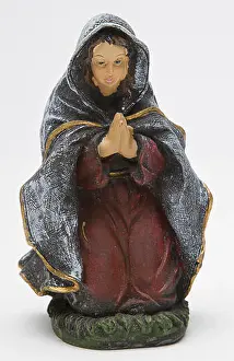 Kneeling Prints: Virgin Mary figurine