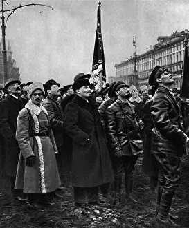 Anonimo Prints: Vladimir Lenin and Yakov Sverdlov at the Marx and Engels monument dedication on Nevember 7