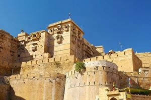 Images Dated 27th February 2013: Walls of Jaisalmer Fort, Jaisalmer, Rajasthan, India