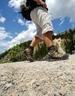 Clouded Prints: Detail wanderer, legs, mountain shoe