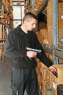 Barcode Prints: Warehouse worker