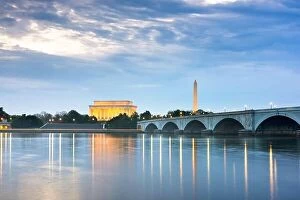 Cityscape Collection: Washington DC, USA skyline on the Potomac River at night
