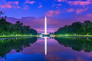 Images Dated 18th June 2016: Washington Monument on the Reflecting Pool in Washington, D.C. USA at dawn