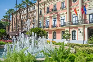 Murcia Prints: Water feature in the glorieta de Espana in the city of Murcia Spain de Espana in the city of Murcia Spain de Espana