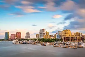 West Palm Beach, Florida, USA downtown skyline on the Intracoastal Waterway at dusk