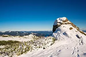 Smotrich Prints: Wonderful landscapes covered with the first snow with large rocky ledges of the Carpathian Mountains