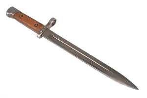 Kill Prints: ww1 period bayonet isolated on white background